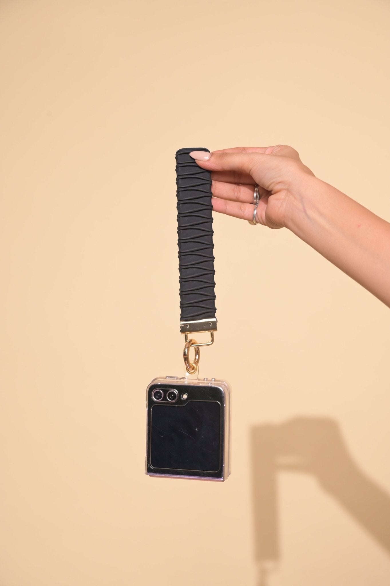 Black Pleated Lanyard - HOUSE OF FAYE