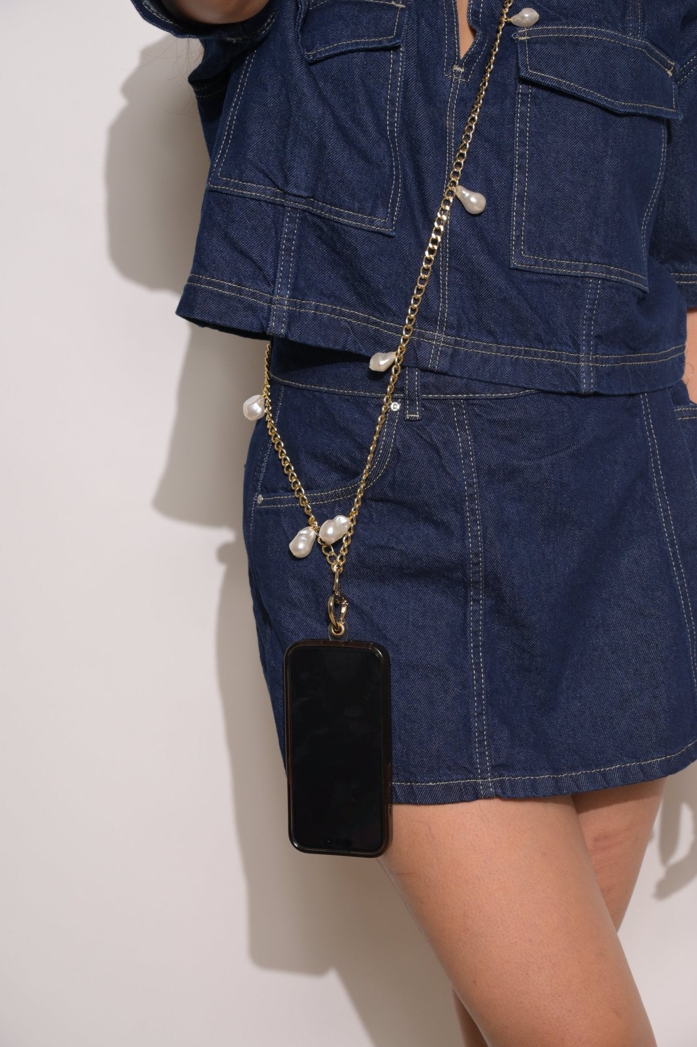 Pearl charm chain sling - HOUSE OF FAYE