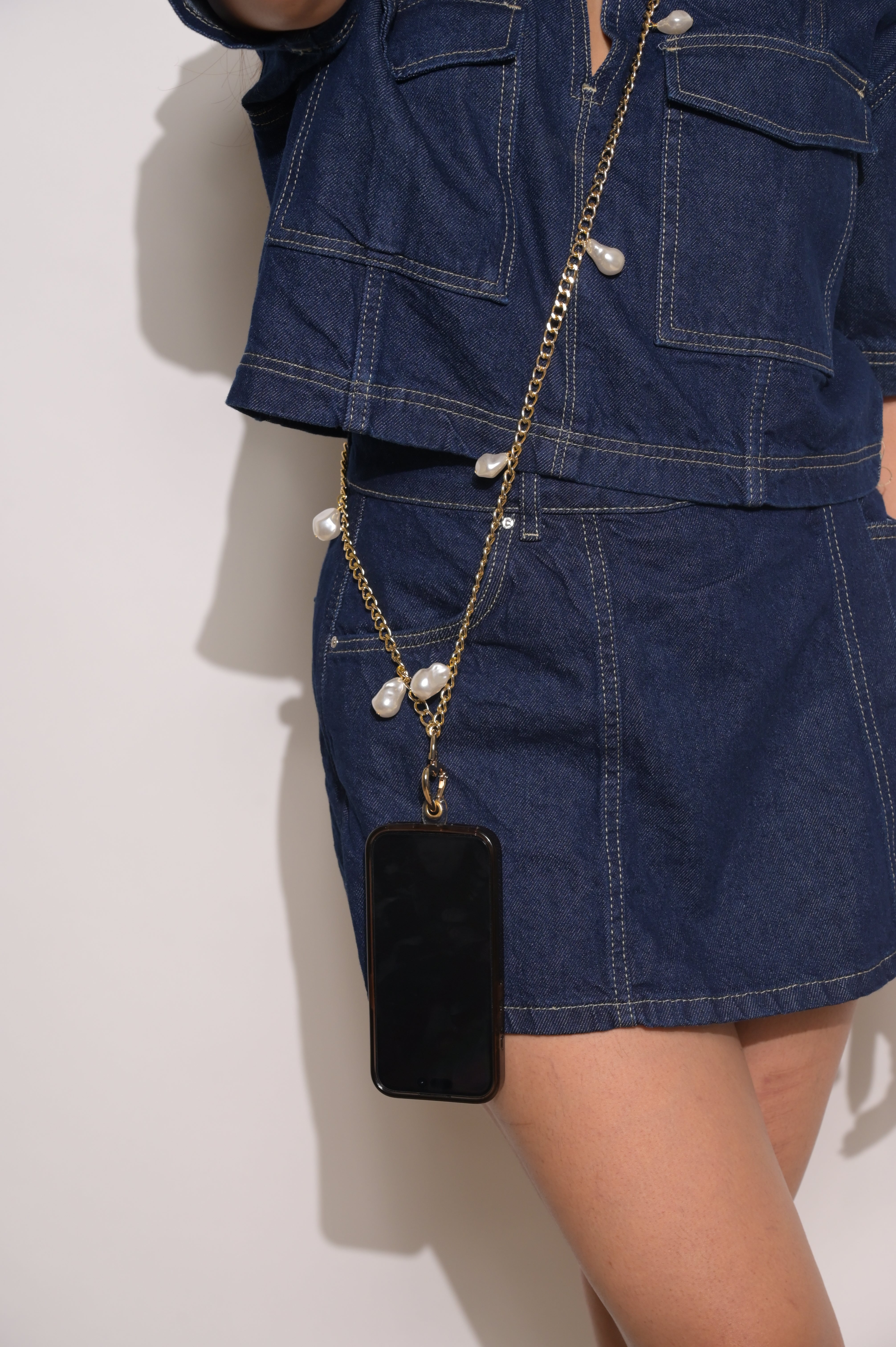 Pearl charm chain sling